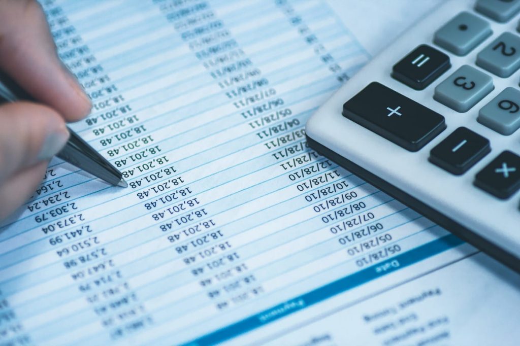 Main methods of payment to suppliers and the advantages of Reverse Factoring